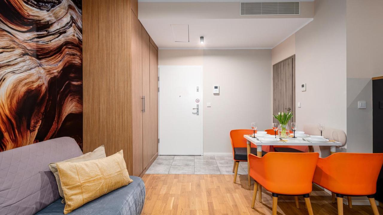 Apartamenty Sun & Snow 19 Dzielnica With Free Parking 华沙 外观 照片