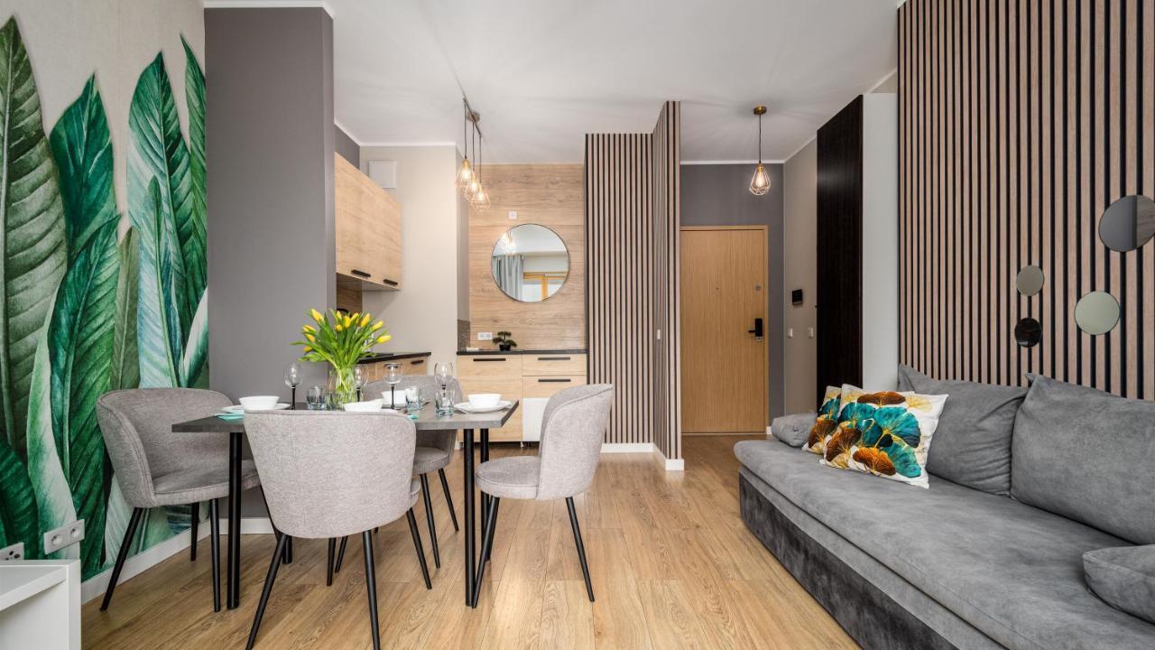 Apartamenty Sun & Snow 19 Dzielnica With Free Parking 华沙 外观 照片