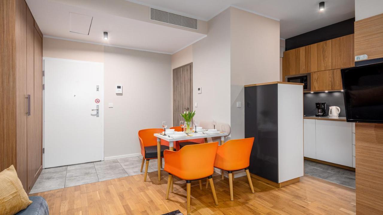 Apartamenty Sun & Snow 19 Dzielnica With Free Parking 华沙 外观 照片