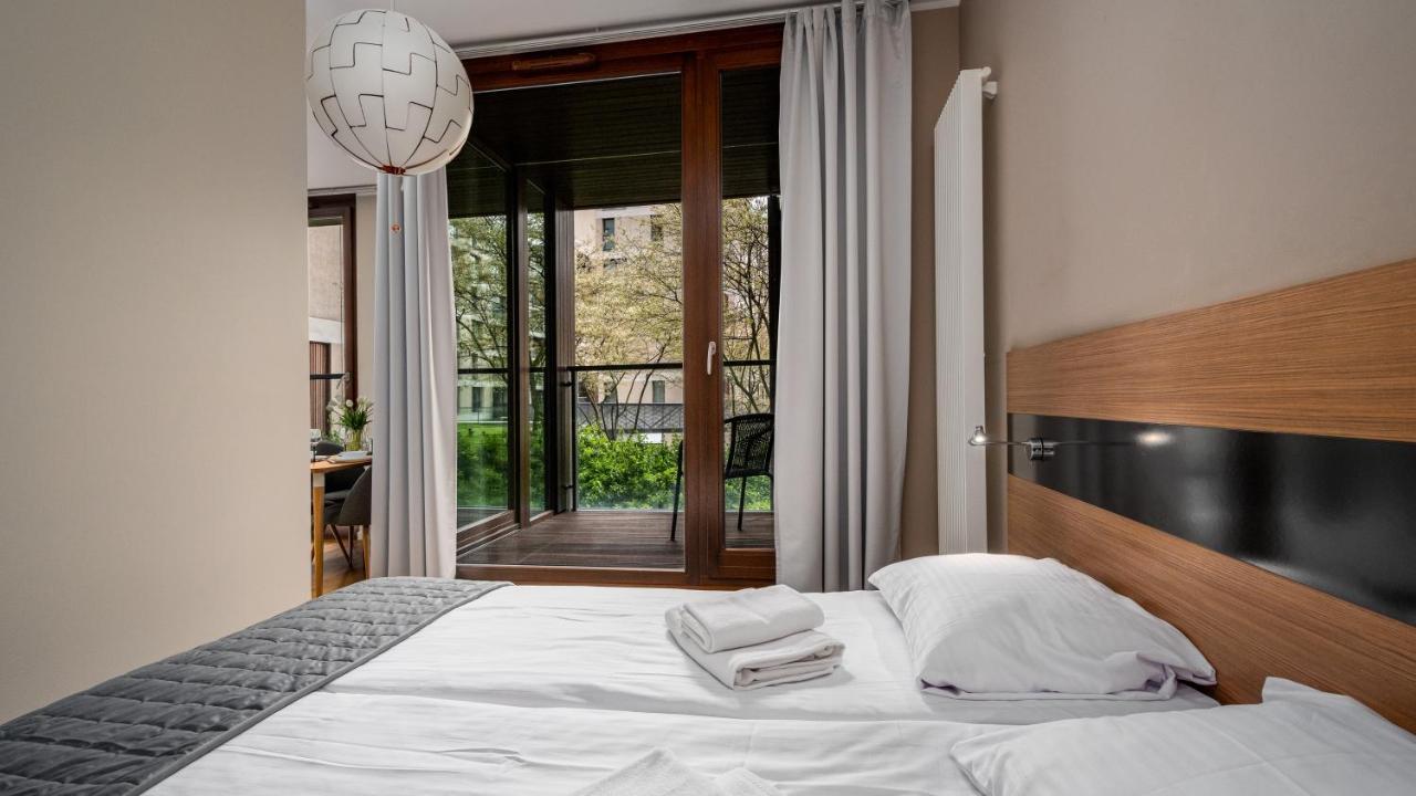 Apartamenty Sun & Snow 19 Dzielnica With Free Parking 华沙 外观 照片